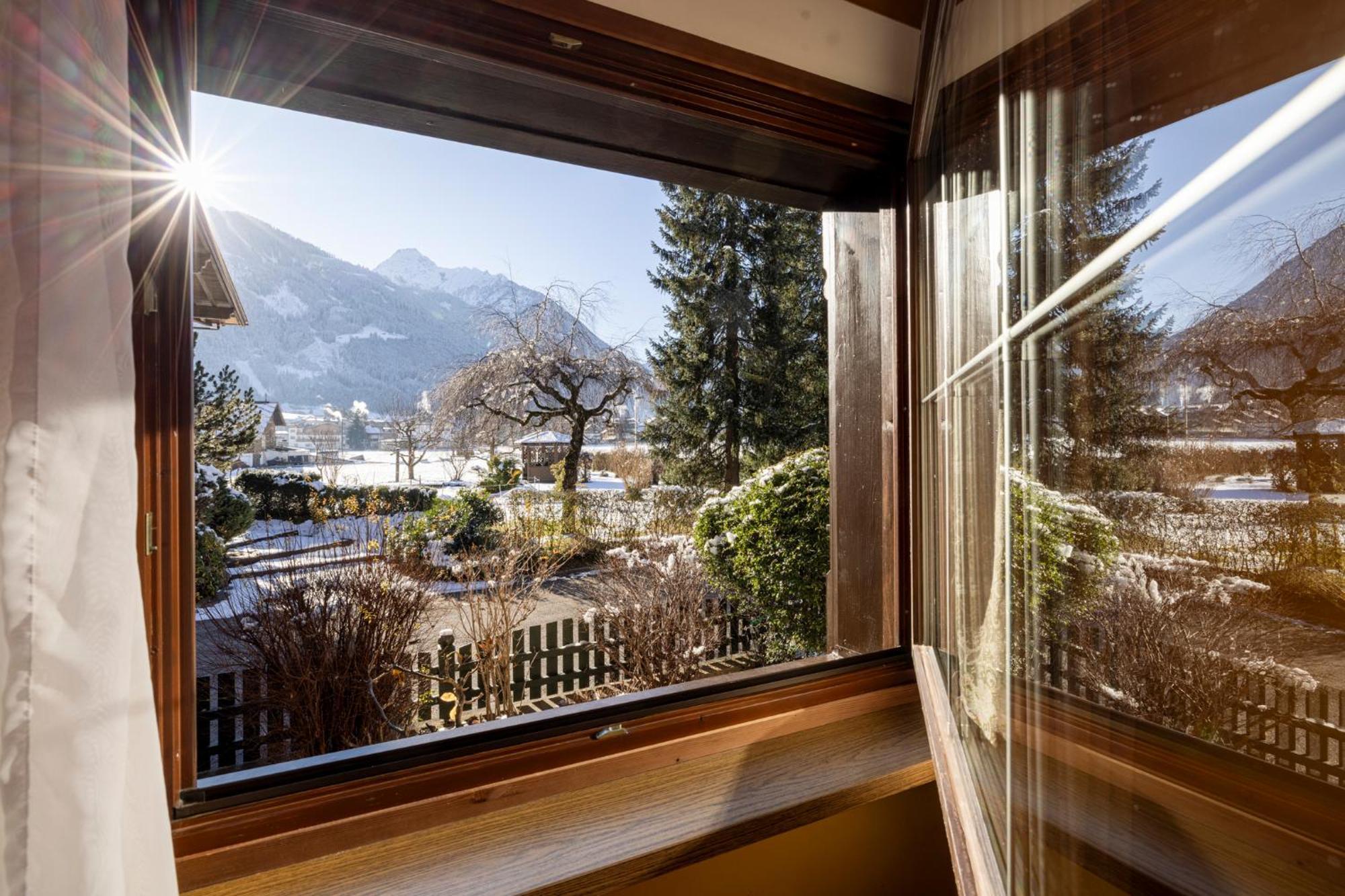 Aparthotel Landhaus St. Joseph マイヤーホーフェン エクステリア 写真