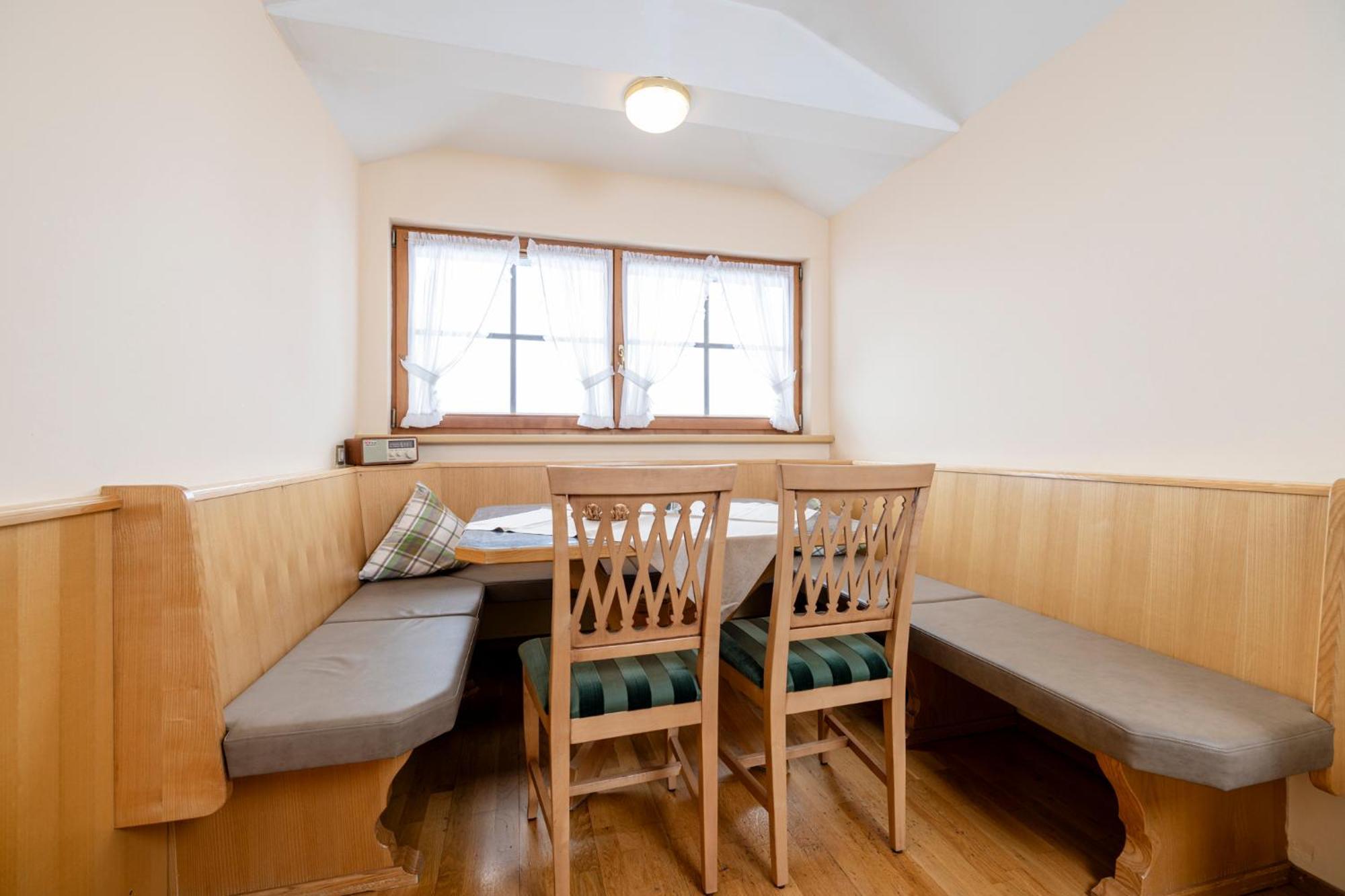 Aparthotel Landhaus St. Joseph マイヤーホーフェン エクステリア 写真