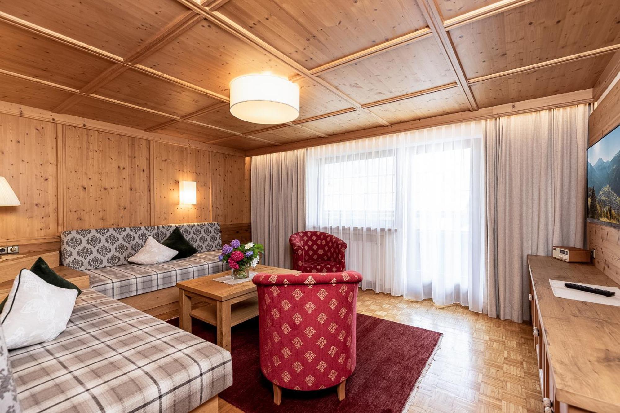 Aparthotel Landhaus St. Joseph マイヤーホーフェン エクステリア 写真